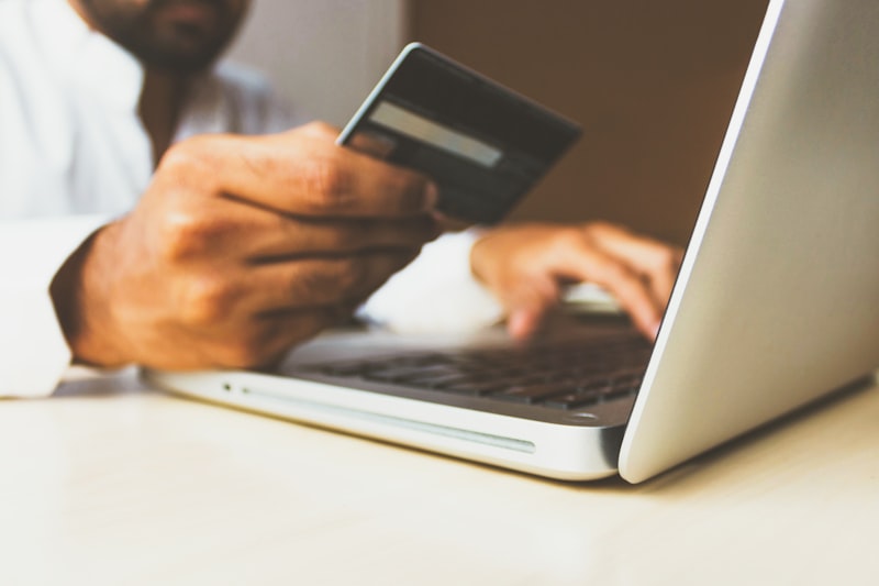 Best Balance Transfer Credit Cards in 2026: 0% APR Offers Compared